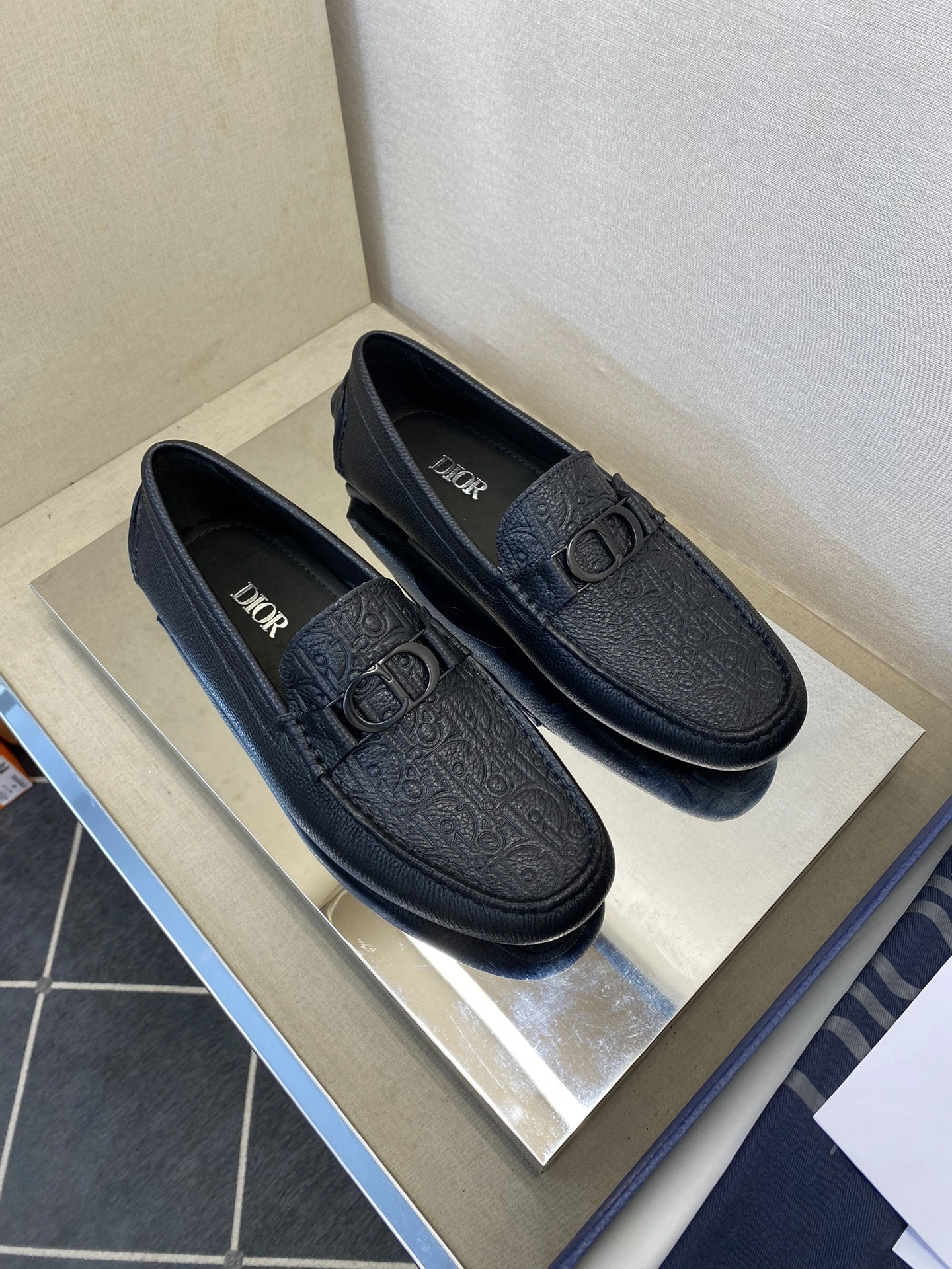 OOBB-- 4ior 3LO114ZAY_H900 Calfskin item:D-X158G1737