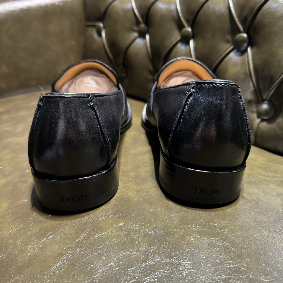 OOBB-- 4ior 3LO128YON_H969 cowhide item:D-X000G1729
