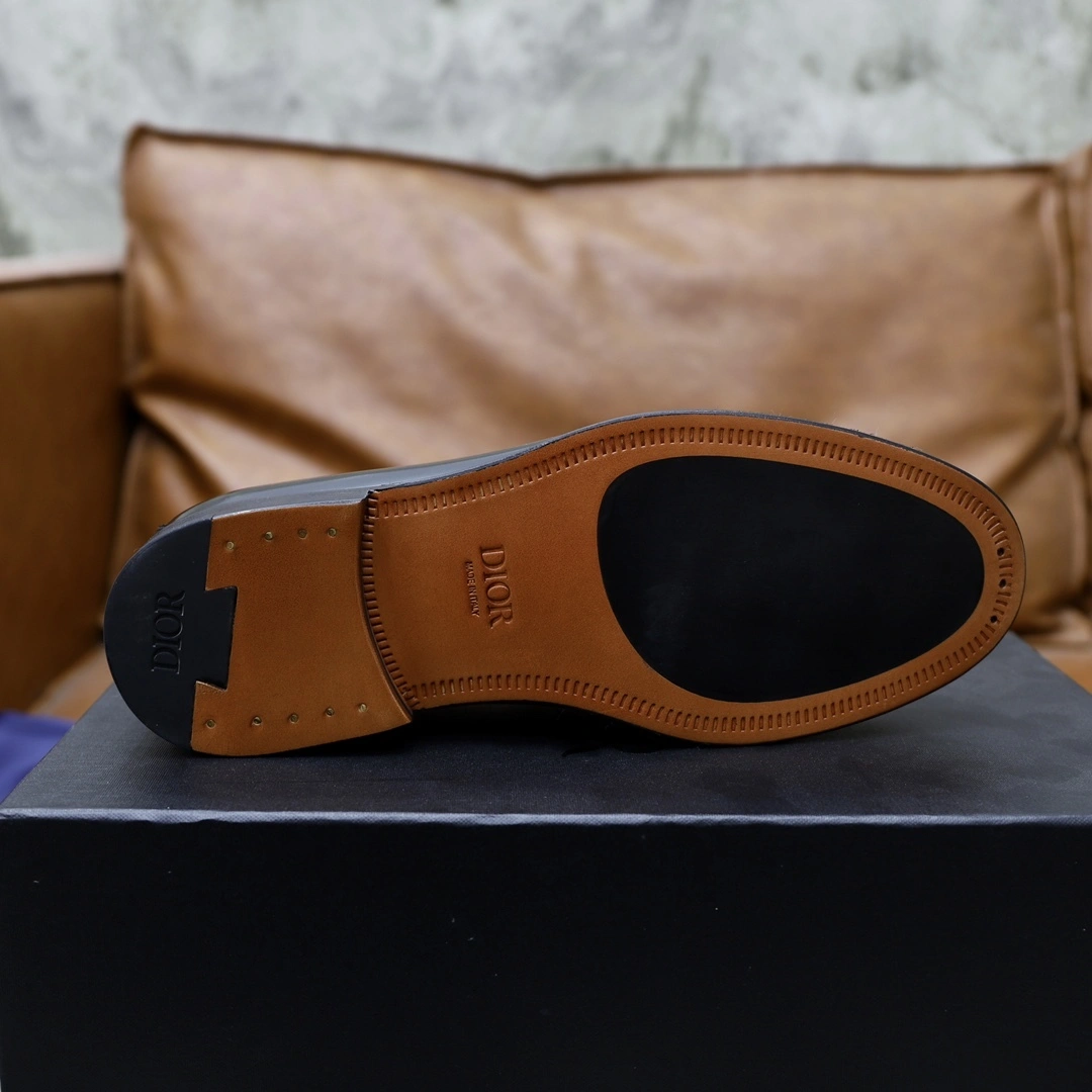 OOBB-- 4ior 3LO138ZJQ_H714 Granville cowhide item:D-X000G1734
