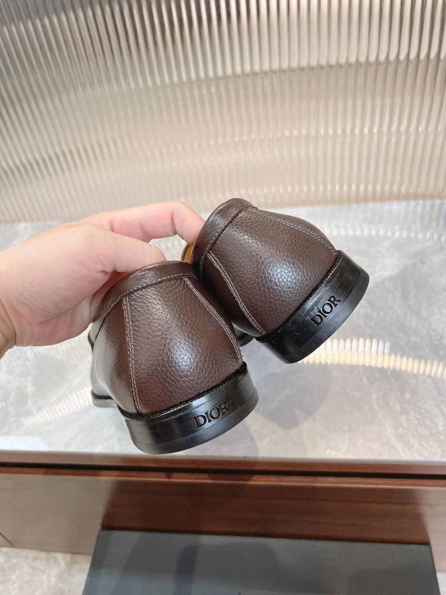OOBB-- 4ior 3LO146YJK_H750 Granville cowhide item:D-X158G1720