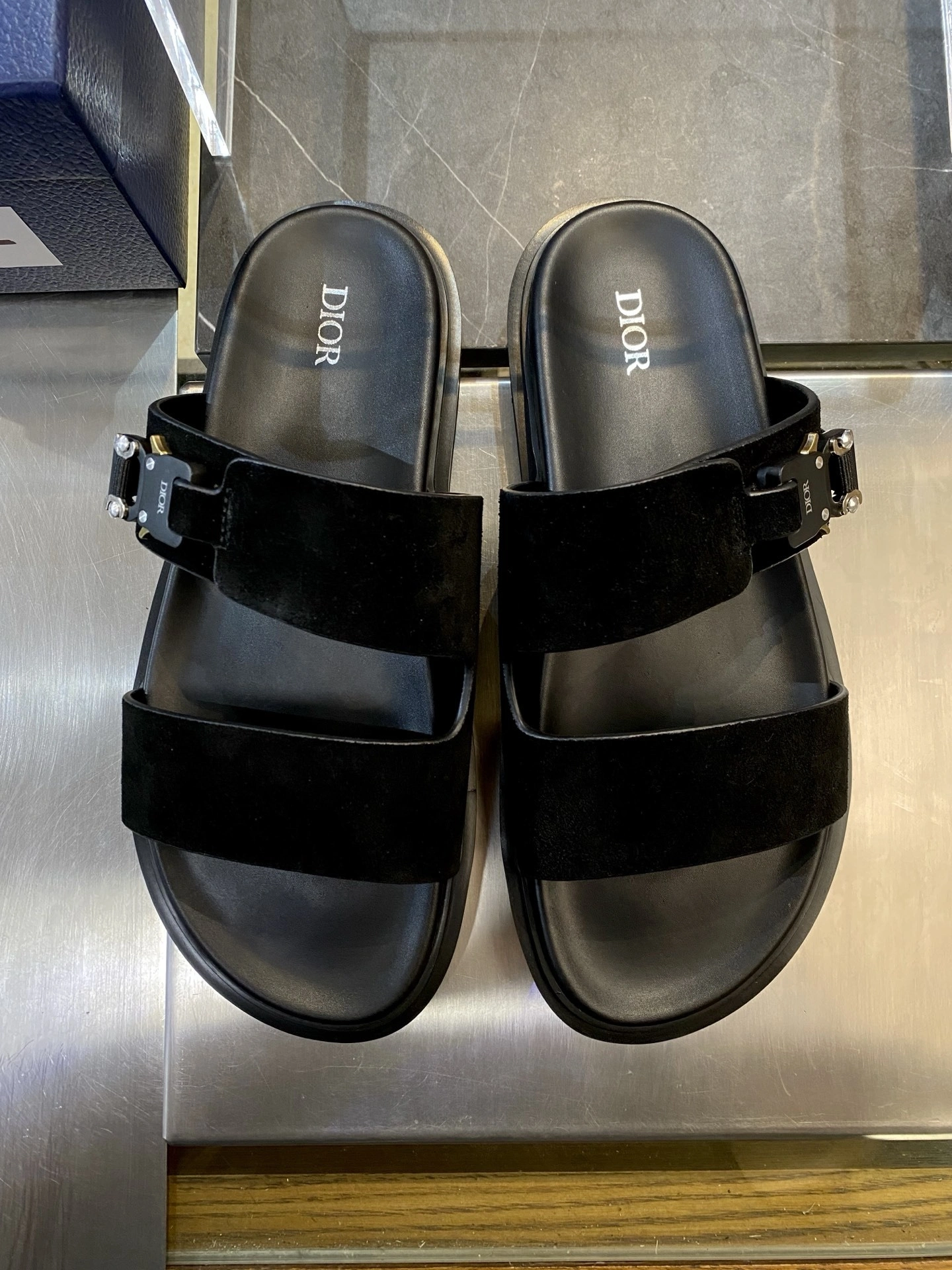&OOBB-- 4ior 3SA121ZSI_H900 cowhide item:E-X332H0108