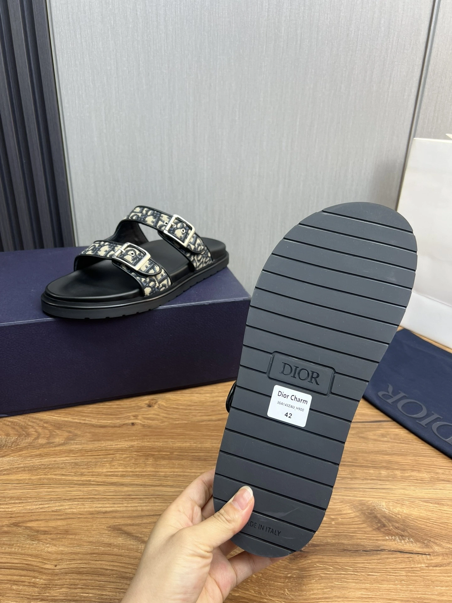 OOBB-- 4ior 3SA135ZSA_H561 Calfskin item:D-X158G1754