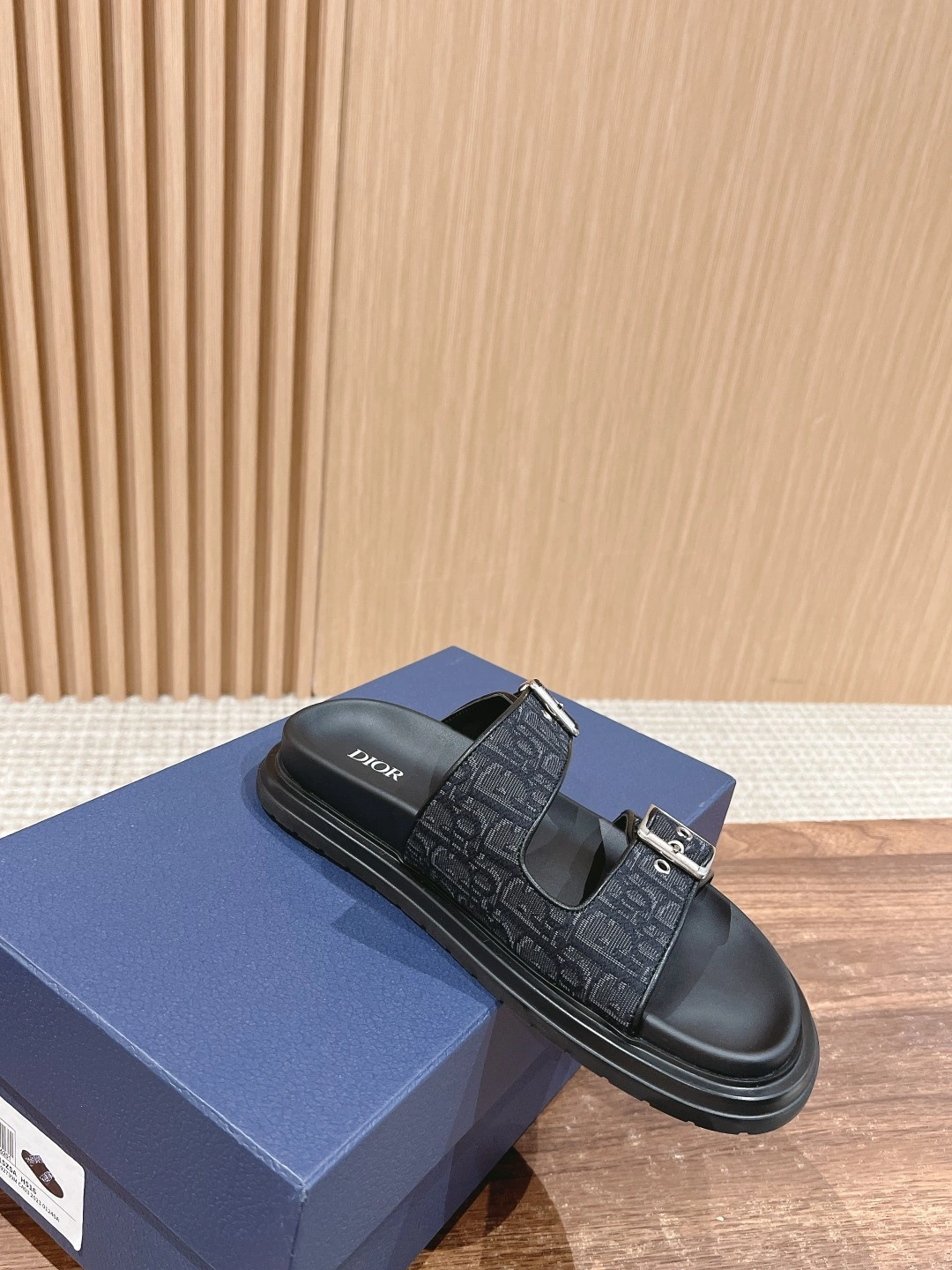 &OOBB-- 4ior 3SA135ZSA_H969 goatskin item:D-X000G1706
