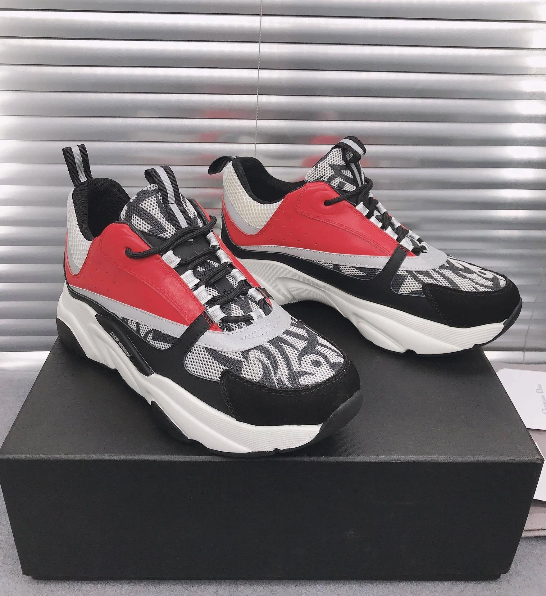 OOBB-- 4ior 3SN231YEI-H369 cowhide B22 item:F-X555A0114B
