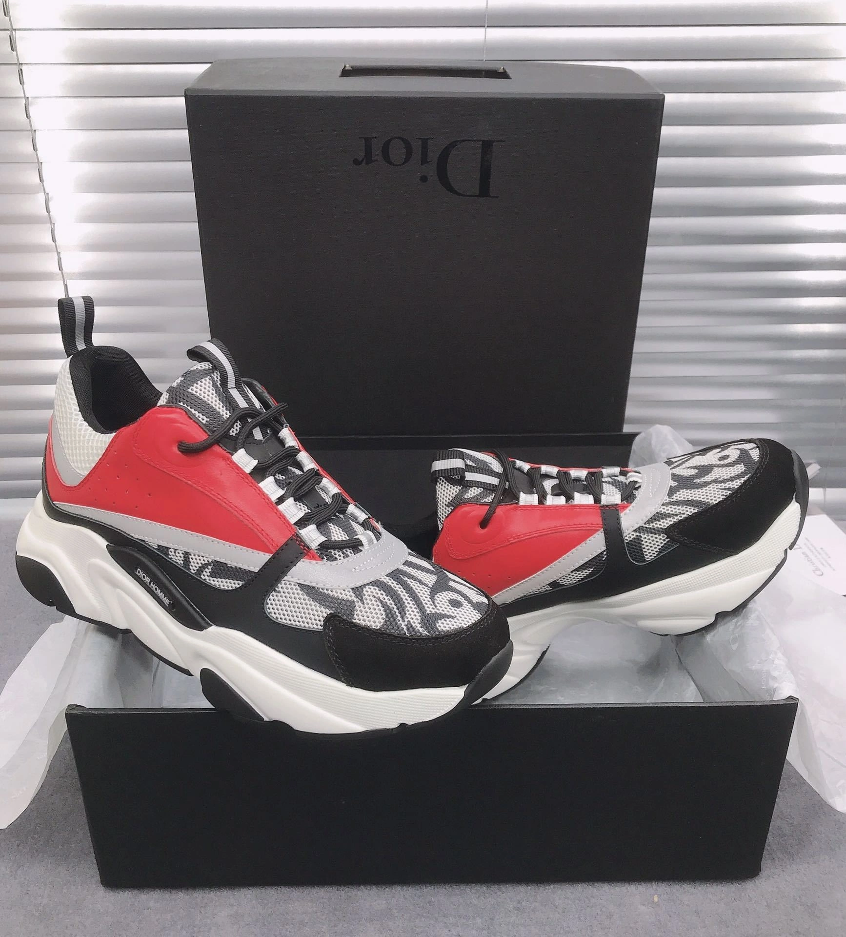 OOBB-- 4ior 3SN231YEI-H369 cowhide B22 item:F-X555A0114B