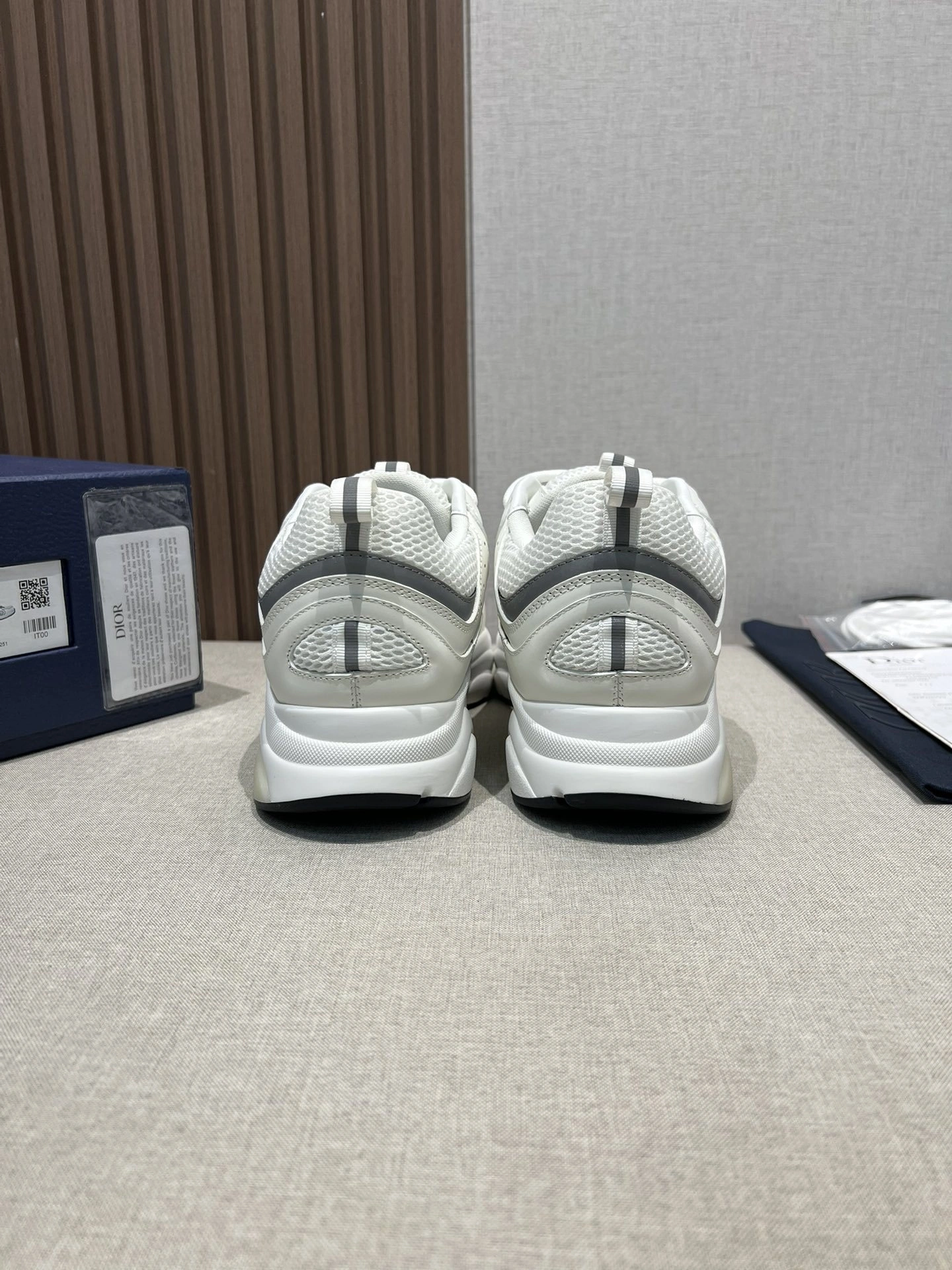 OOBB-- 4ior 3SN231YJ_G000 cowhide B22 item:F-X000A0129B