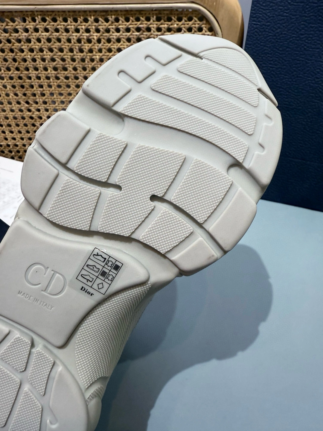 OOBB-- 4ior 3SN231YKA_H804 B22 item:E-X430F0515