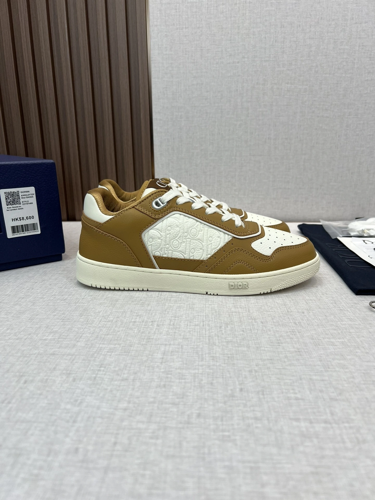 OOBB-- 4ior 3SN272ZAY_H775 cowhide B27 item:E-X000H0833