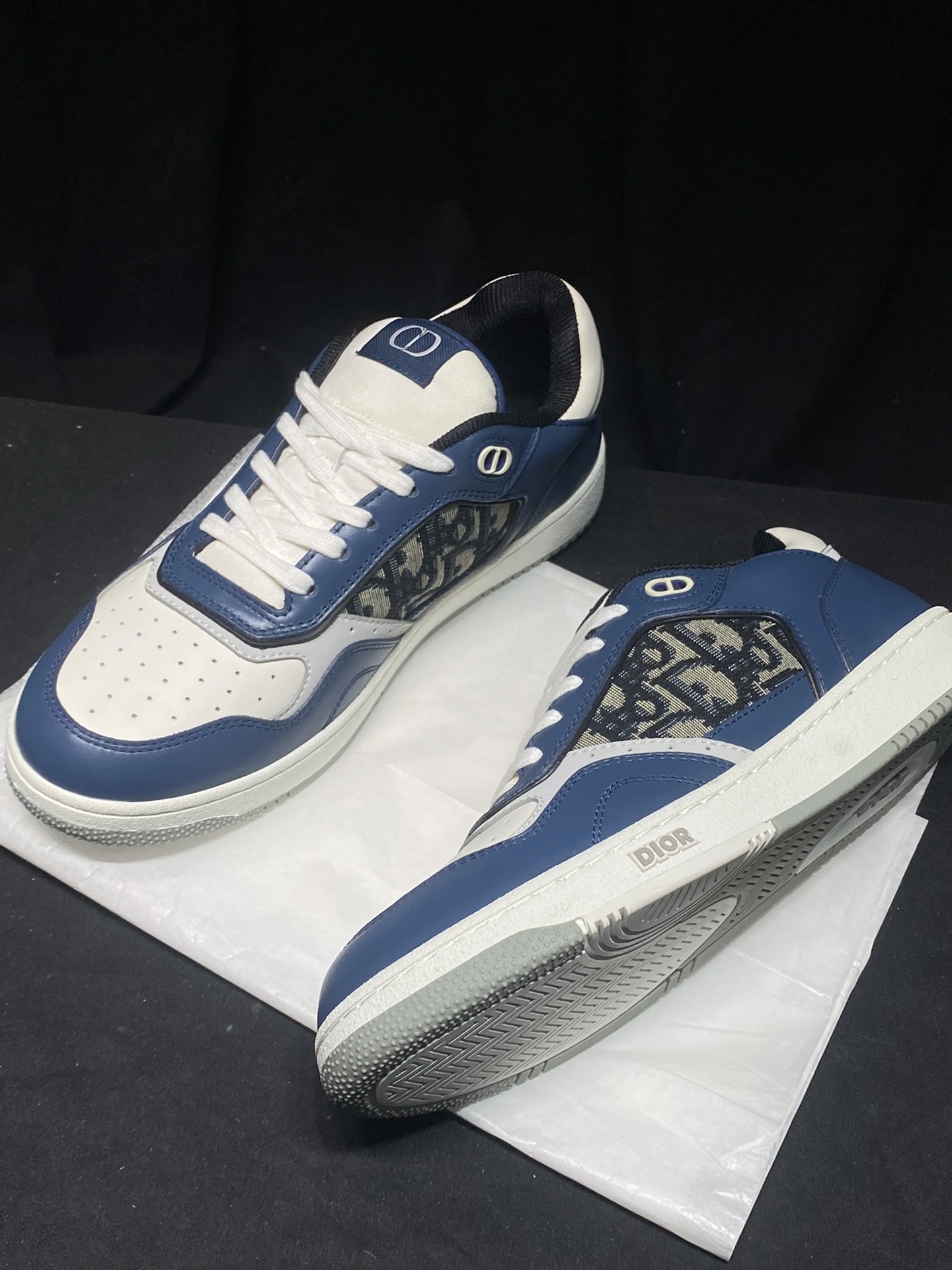 OOBB-- 4ior 3SN272ZIR_H568 B27 cowhide item:D-X000G1711