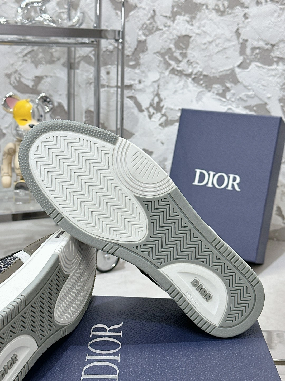 OOBB-- 4ior 3SN272ZIR_H661 B27 Thick soles：3CM Calfskin item:D-X000G0436