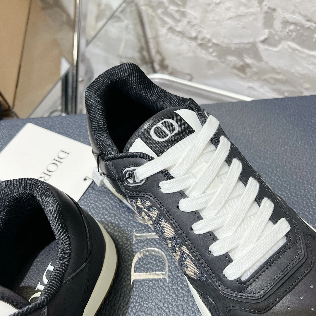 &OOBB-- 4ior 3SN272ZIR_H965 B27 cowhide item:D-X230L2043