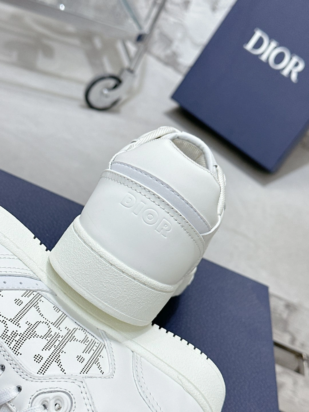 OOBB-- 4ior 3SN272ZSB_H000 B27 Calfskin Thick soles：3CM item:D-X000G0416