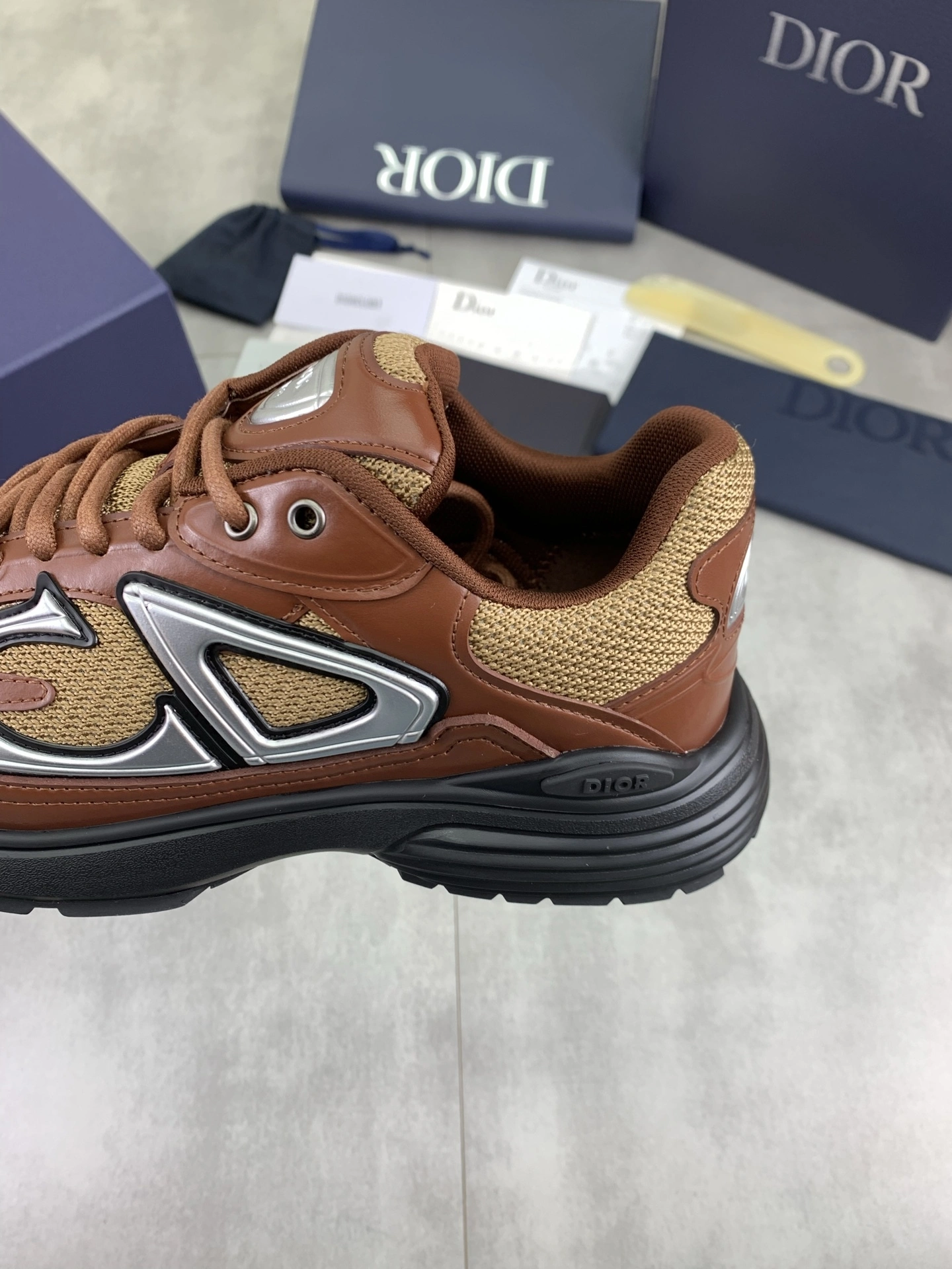 OOBB-- 4ior 3SN279AAD_H735 cowhide B30 item:F-X000A0125B