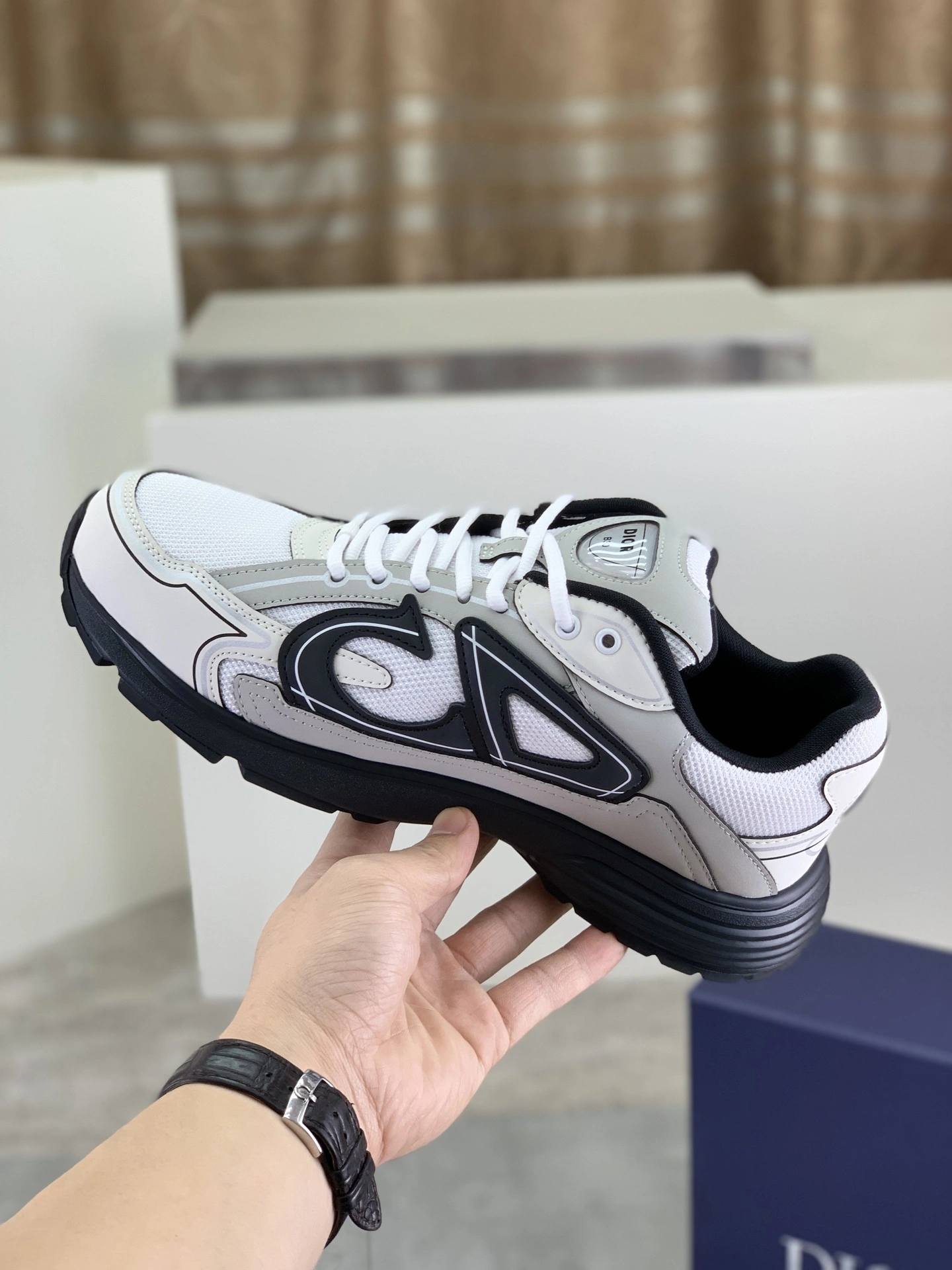 OOBB-- 4ior 3SN279ZRB_H824 cowhide B30 item:F-X000A0122B