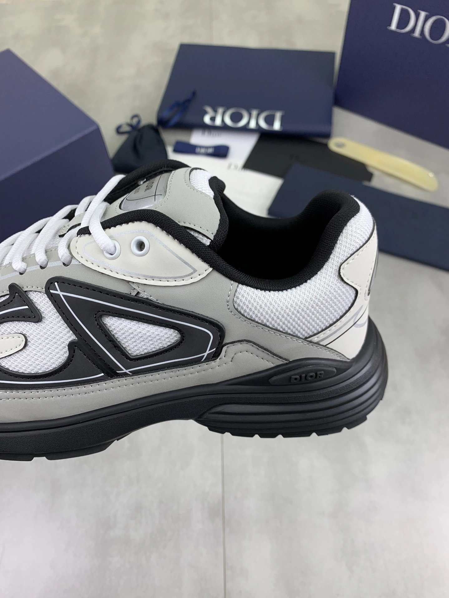 OOBB-- 4ior 3SN279ZRB_H824 cowhide B30 item:F-X000A0122B