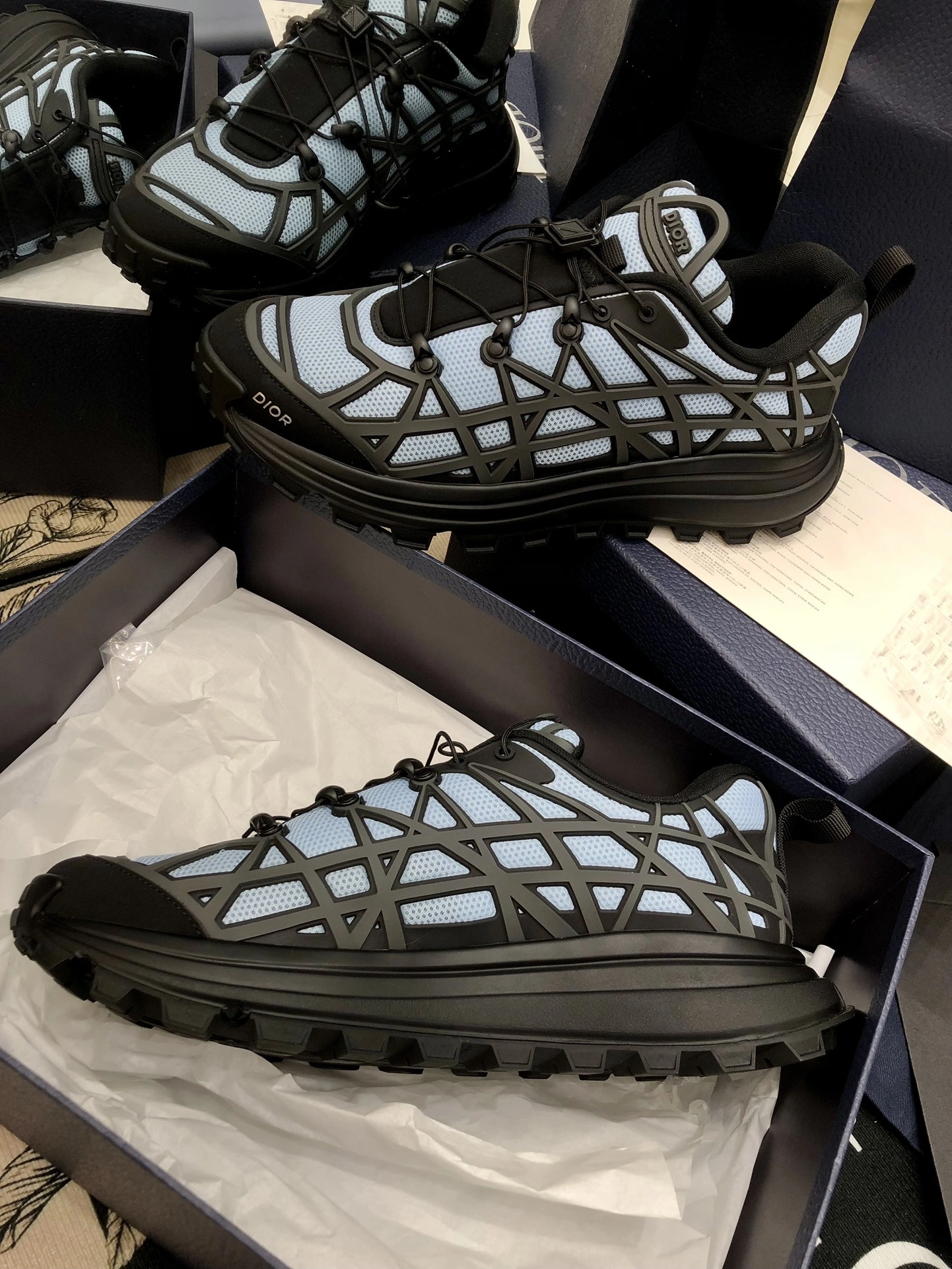 OOBB-- 4ior 3SN297ZUV_H568 B31 Runner item:D-X062L1012