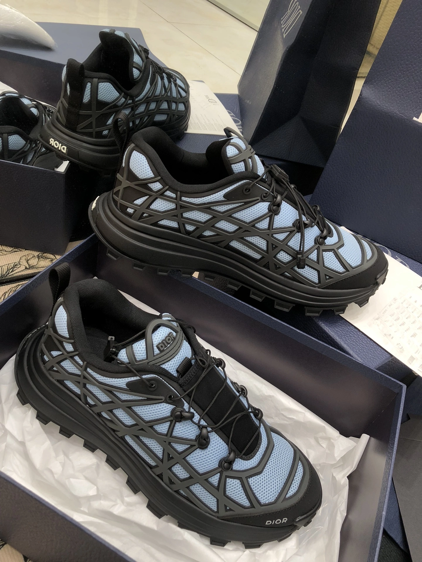 OOBB-- 4ior 3SN297ZUV_H568 B31 Runner item:D-X062L1012