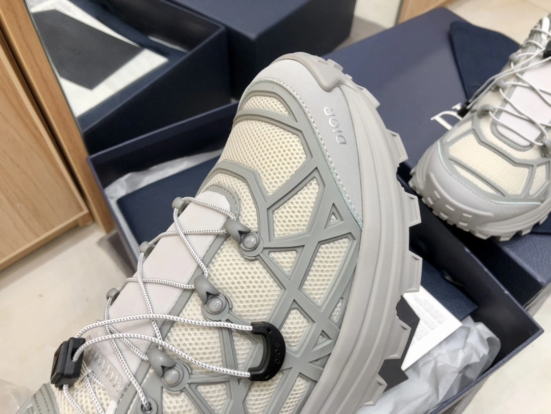 OOBB-- 4ior 3SN297ZUV_H868 B31 Runner item:D-X062L1011