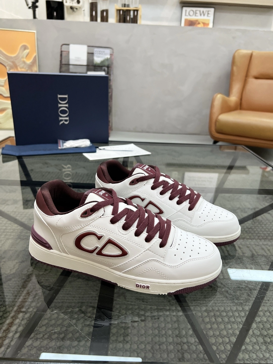 OOBB-- 4ior 3SN318ZNT_H063 cowhide B57 item:E-X230H1321