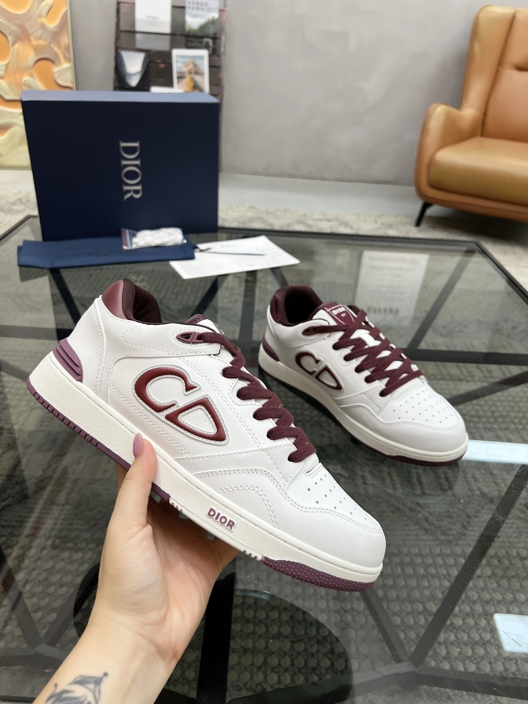 OOBB-- 4ior 3SN318ZNT_H063 cowhide B57 item:E-X230H1321