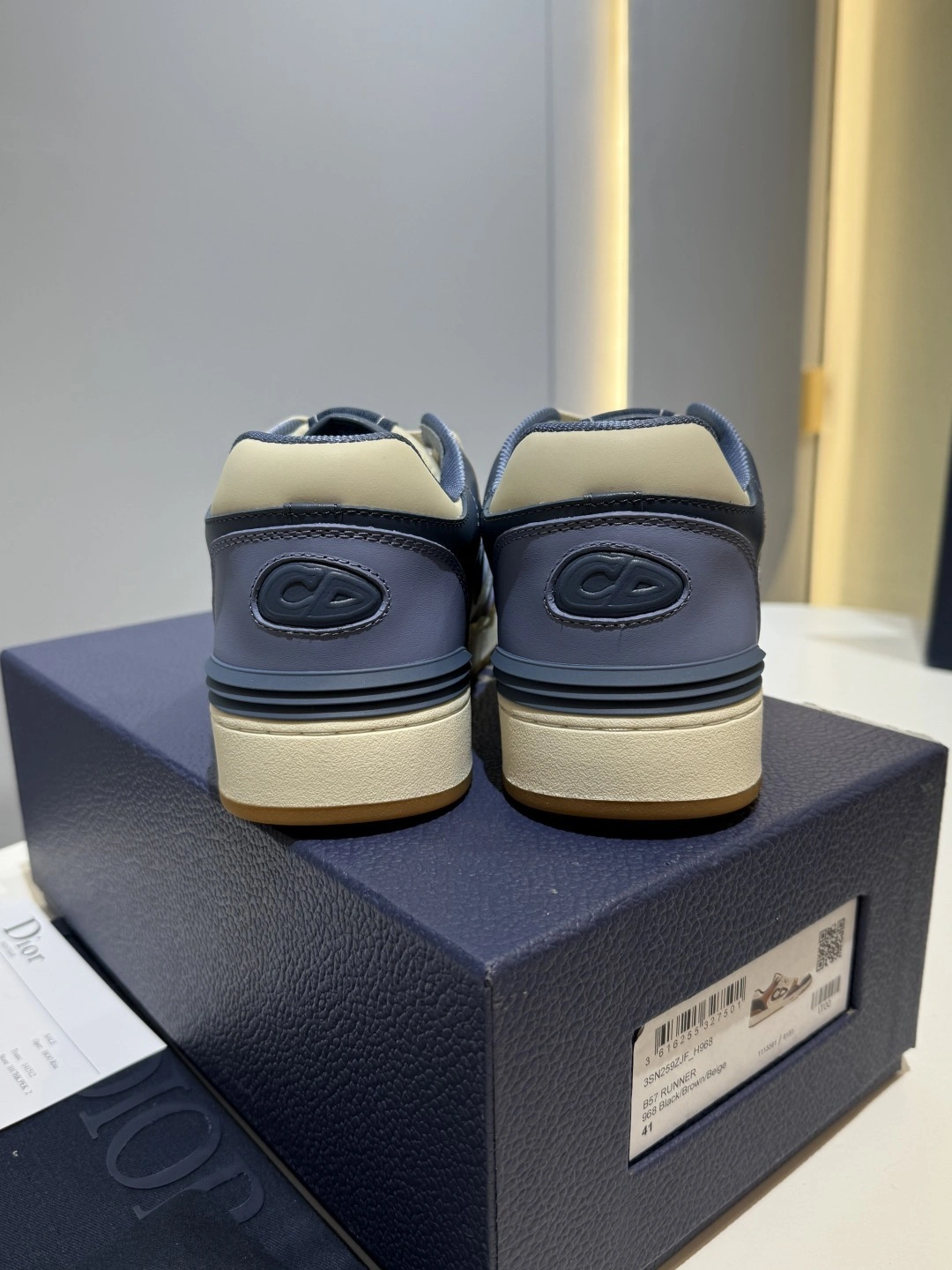 OOBB-- 4ior 3SN318ZXT_H550 B57 calfskin item:E-X430E2525Y