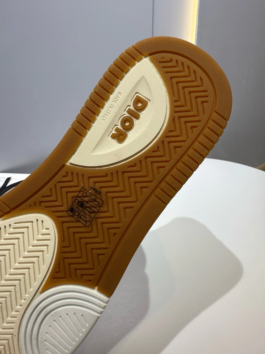 OOBB-- 4ior 3SN318ZXT_H595 B57 calfskin item:E-X430E2524Y