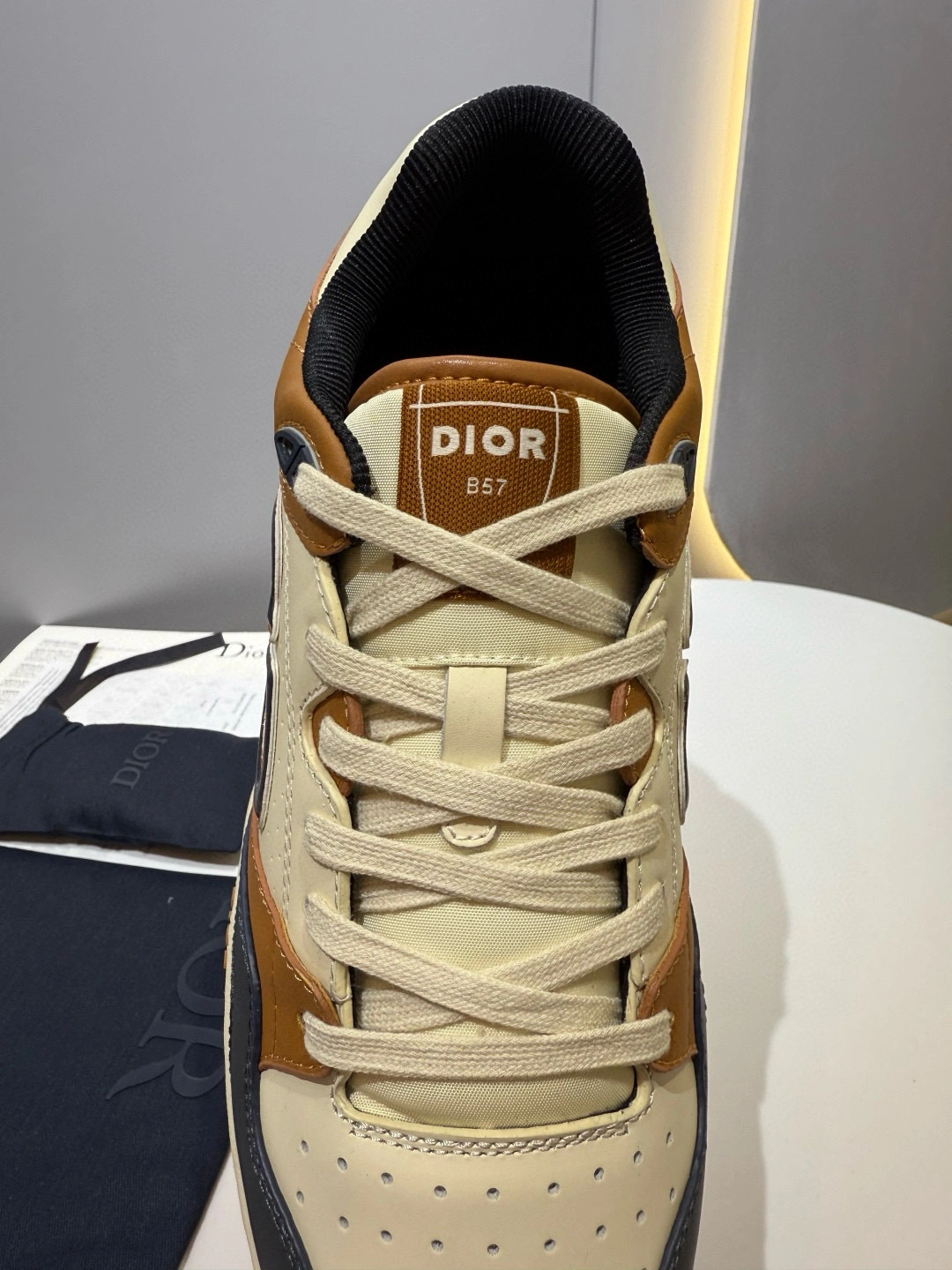 OOBB-- 4ior 3SN318ZXT_H595 B57 calfskin item:E-X430E2524Y