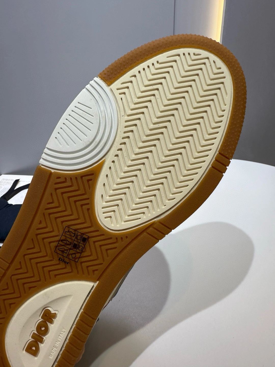 OOBB-- 4ior 3SN318ZXT_H595 B57 calfskin item:E-X430E2524Y