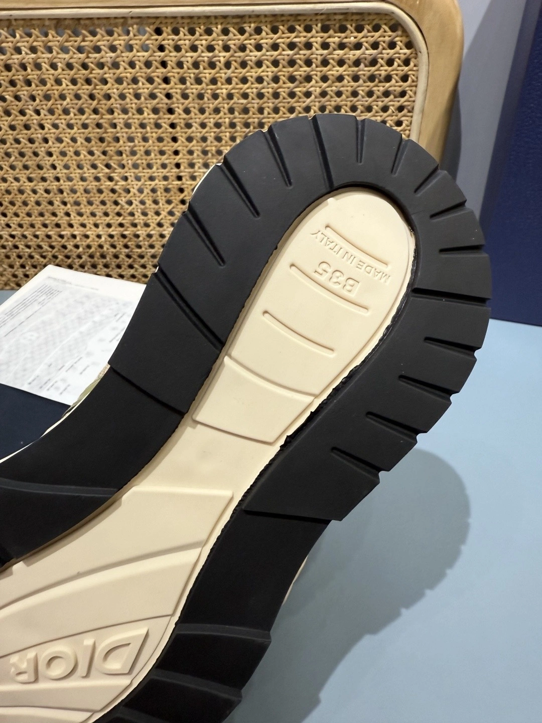OOBB-- 4ior 3SN323AAY_H637 B35 item:F-X430A1609