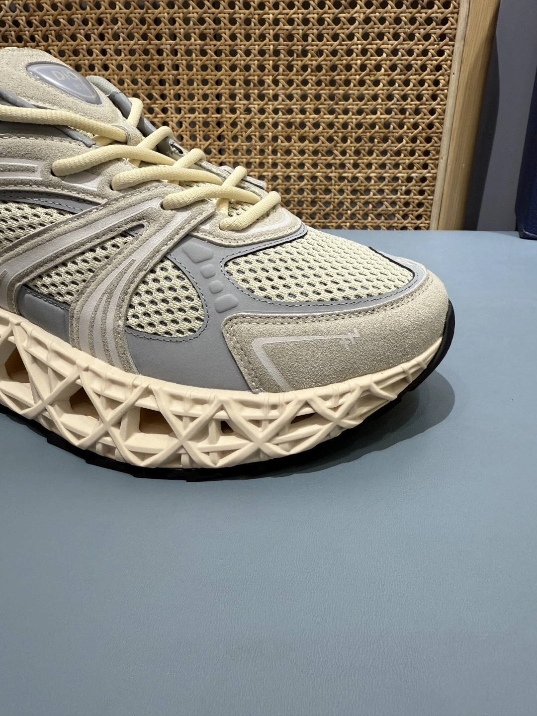 OOBB-- 4ior 3SN323AAY_H808 B35 item:F-X430A1608