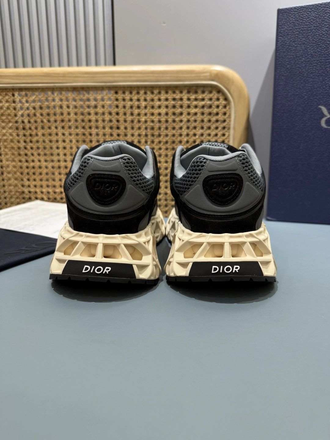 OOBB-- 4ior 3SN323AAY_H968 B35 item:F-X430A1610