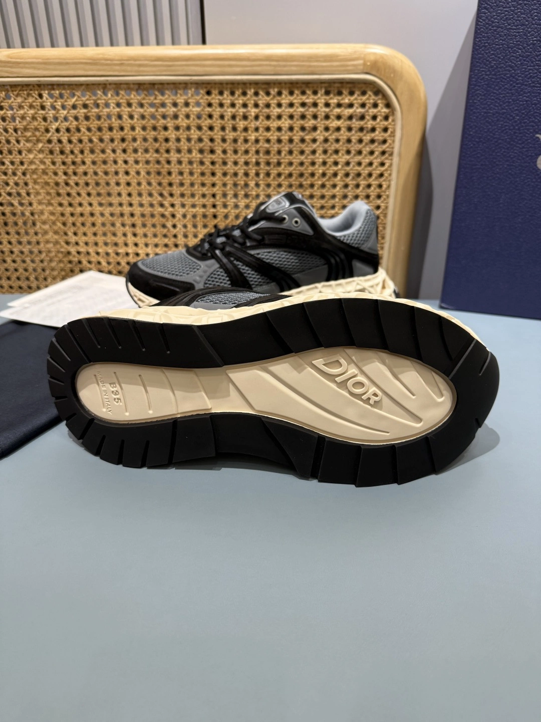 OOBB-- 4ior 3SN323AAY_H968 B35 item:F-X430A1610