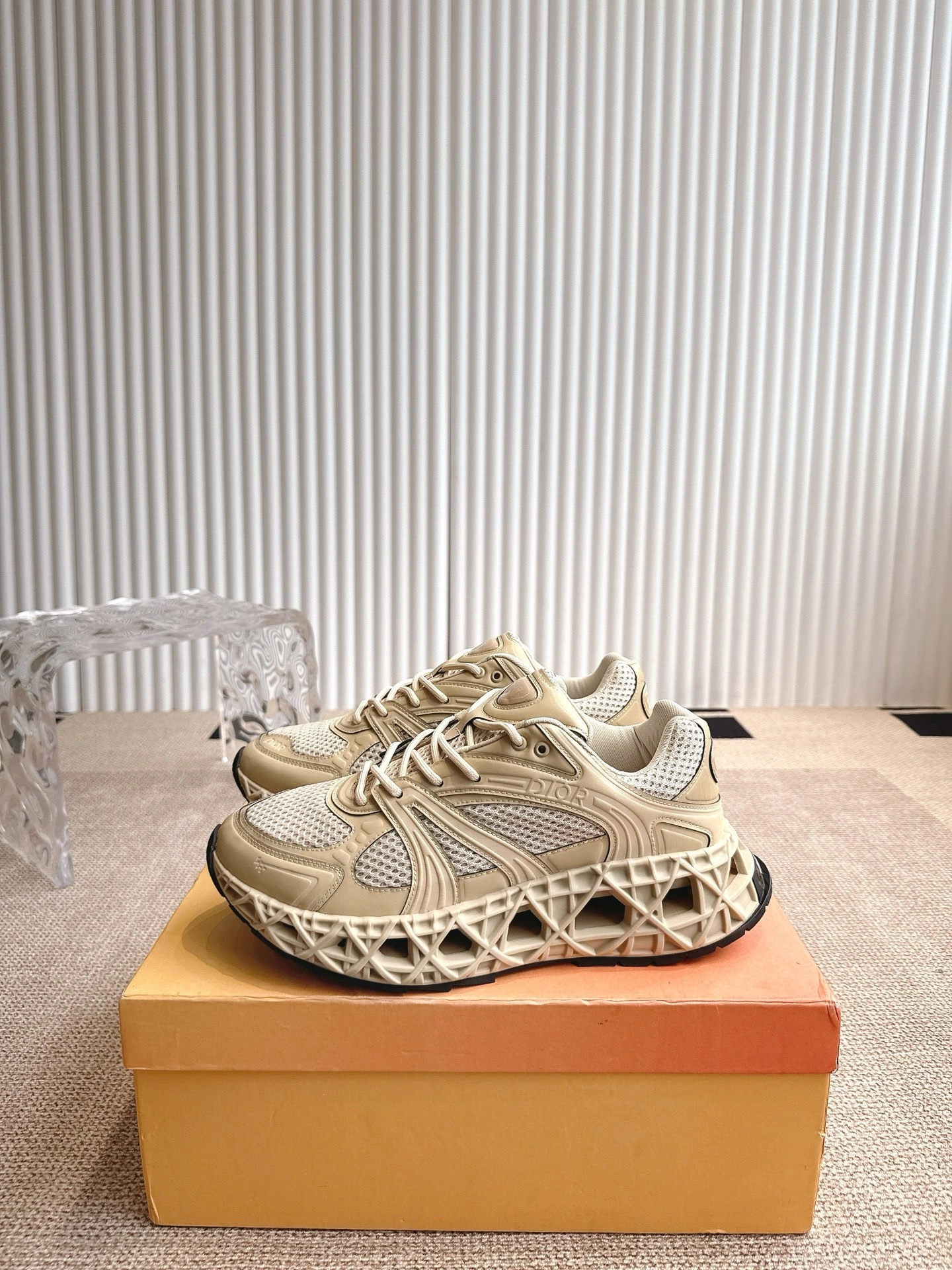 OOBB-- 4ior 3SN323ZCY_H111 Dior x Kaws B35 Thick soles:6CM item:E-X811H1318