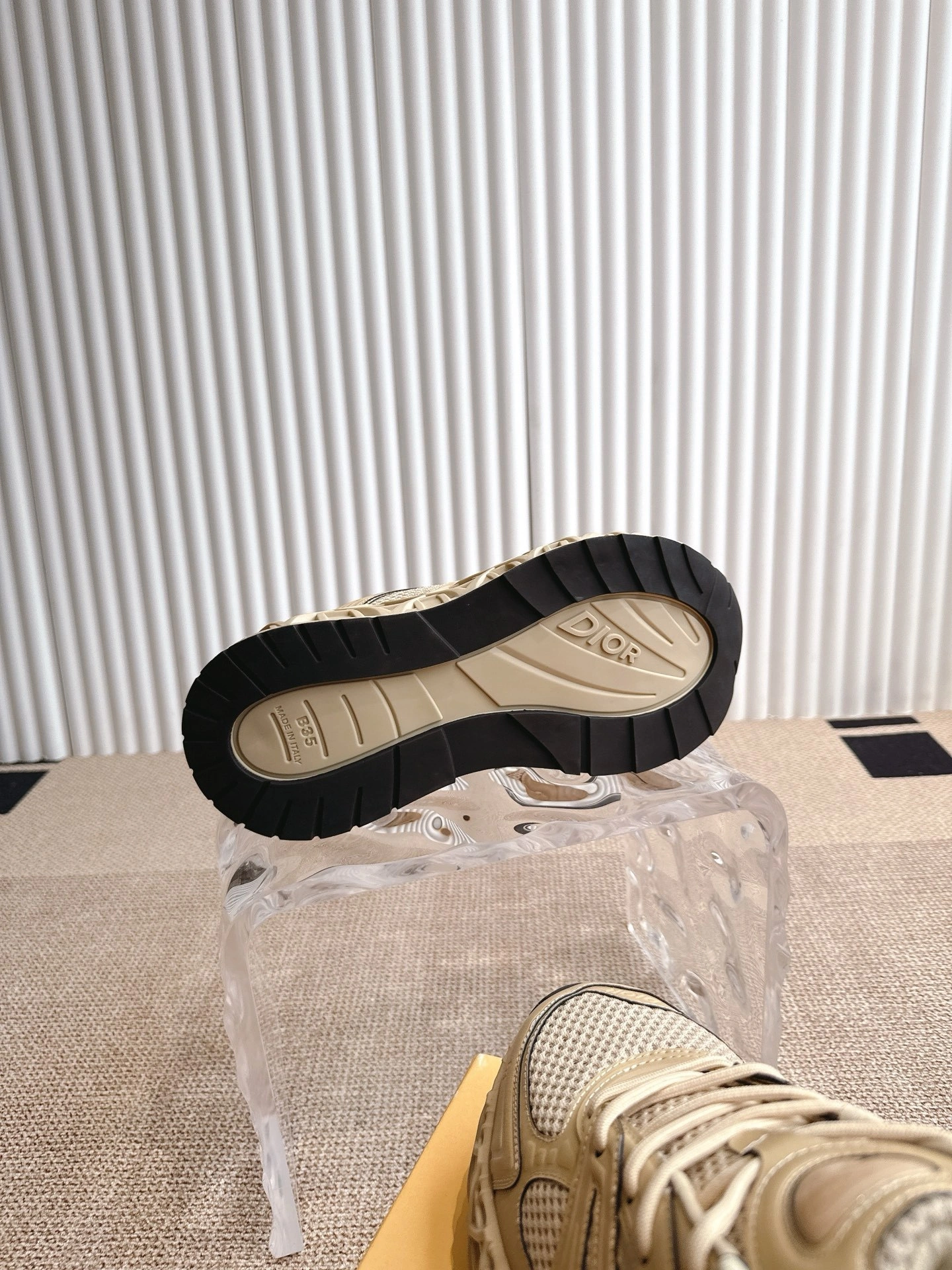 OOBB-- 4ior 3SN323ZCY_H111 Dior x Kaws B35 Thick soles:6CM item:E-X811H1318