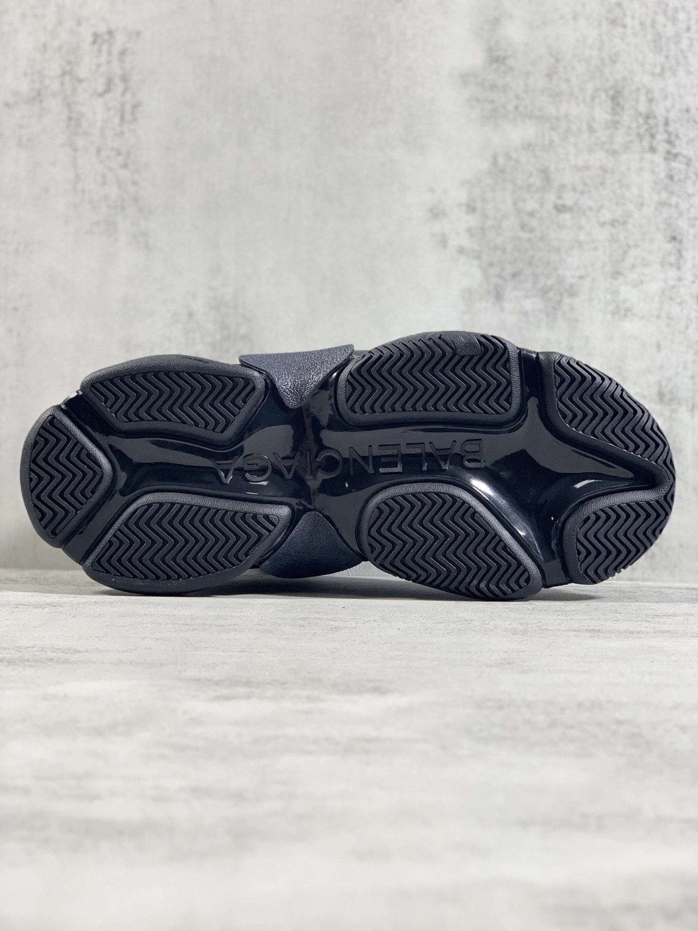 OOBB-- 524039W2FS21000 item:C-X000F0729Y