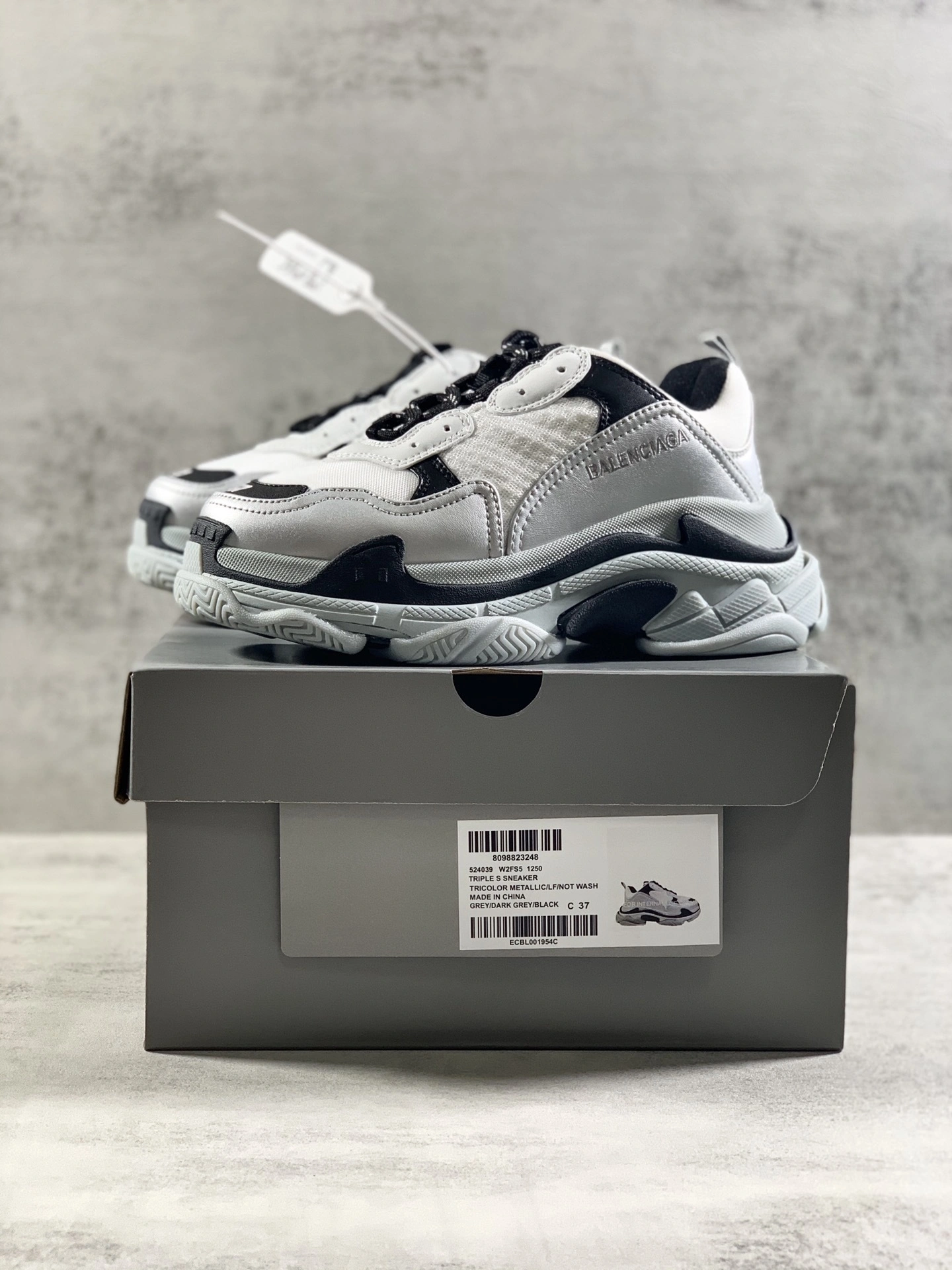 OOBB-- 536737W2FS51250 item:C-X000F0725Y