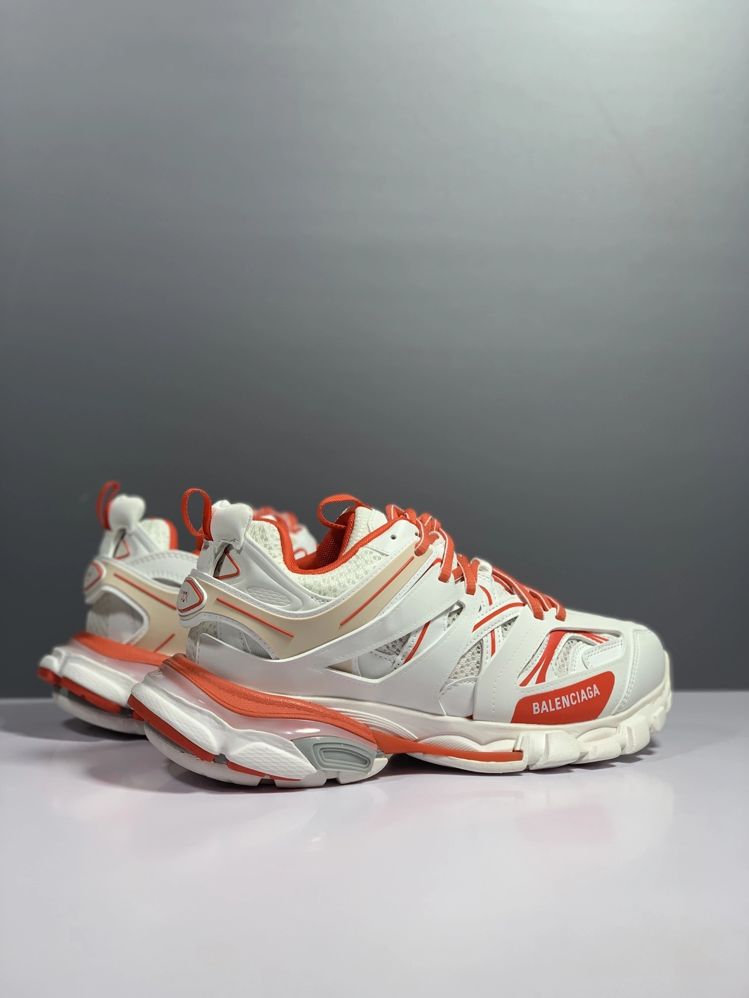 OOBB-- 542023W1GC49066 item:C-X000F0905Y