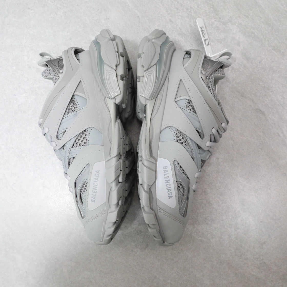 &OOBB-- 542023W2LA11203 item:C-X810F1011Y