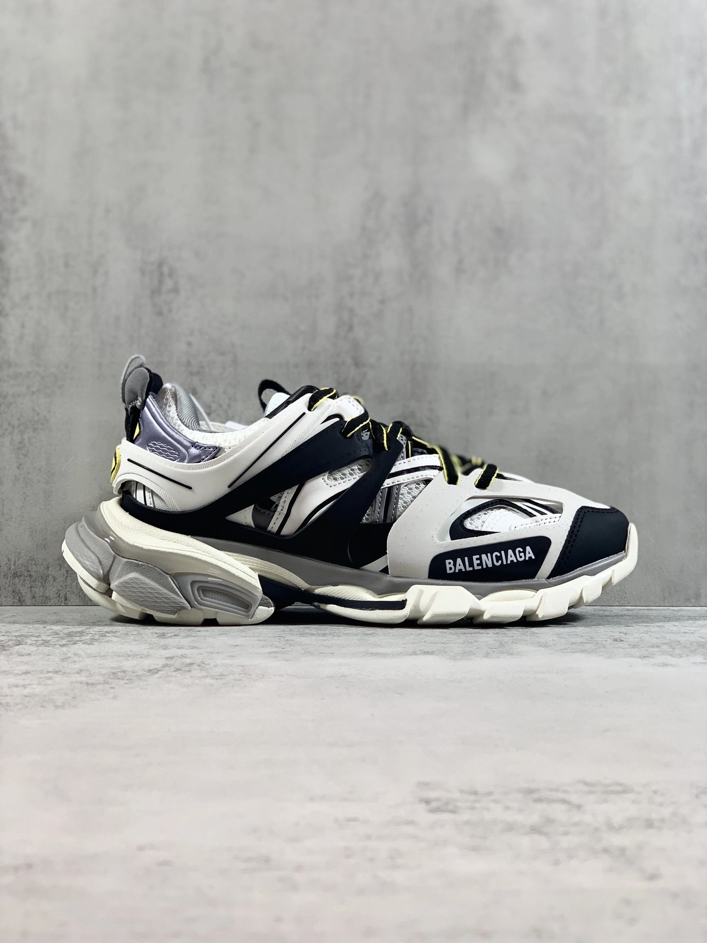 OOBB-- 542023W3AD11225 item:C-X032F0726Y