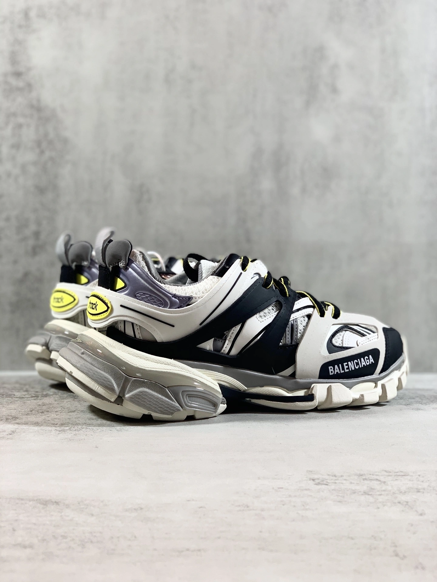 OOBB-- 542023W3AD11225 item:C-X032F0726Y