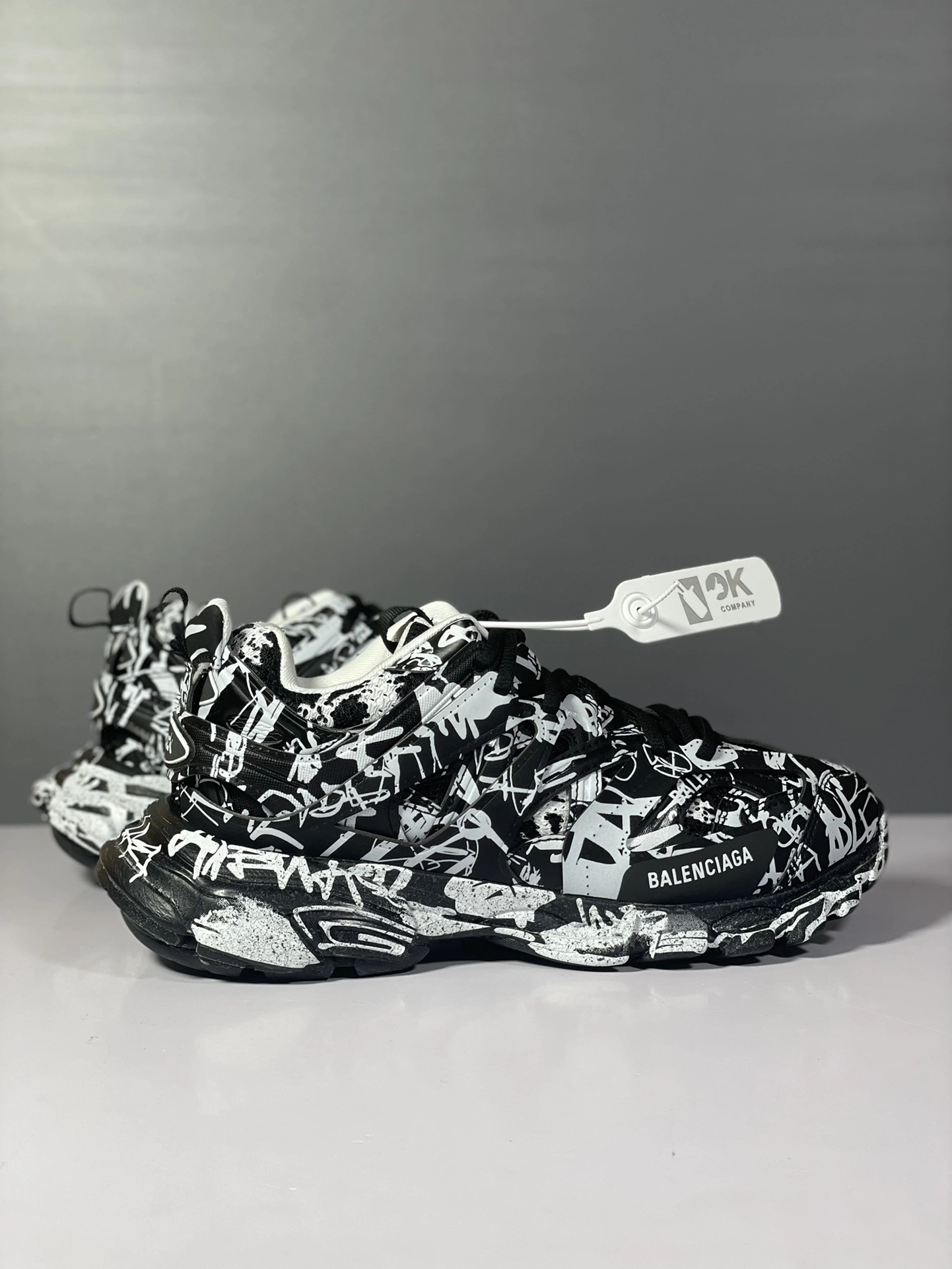 OOBB-- 542023W3RRA1090 item:C-X000G1818Y