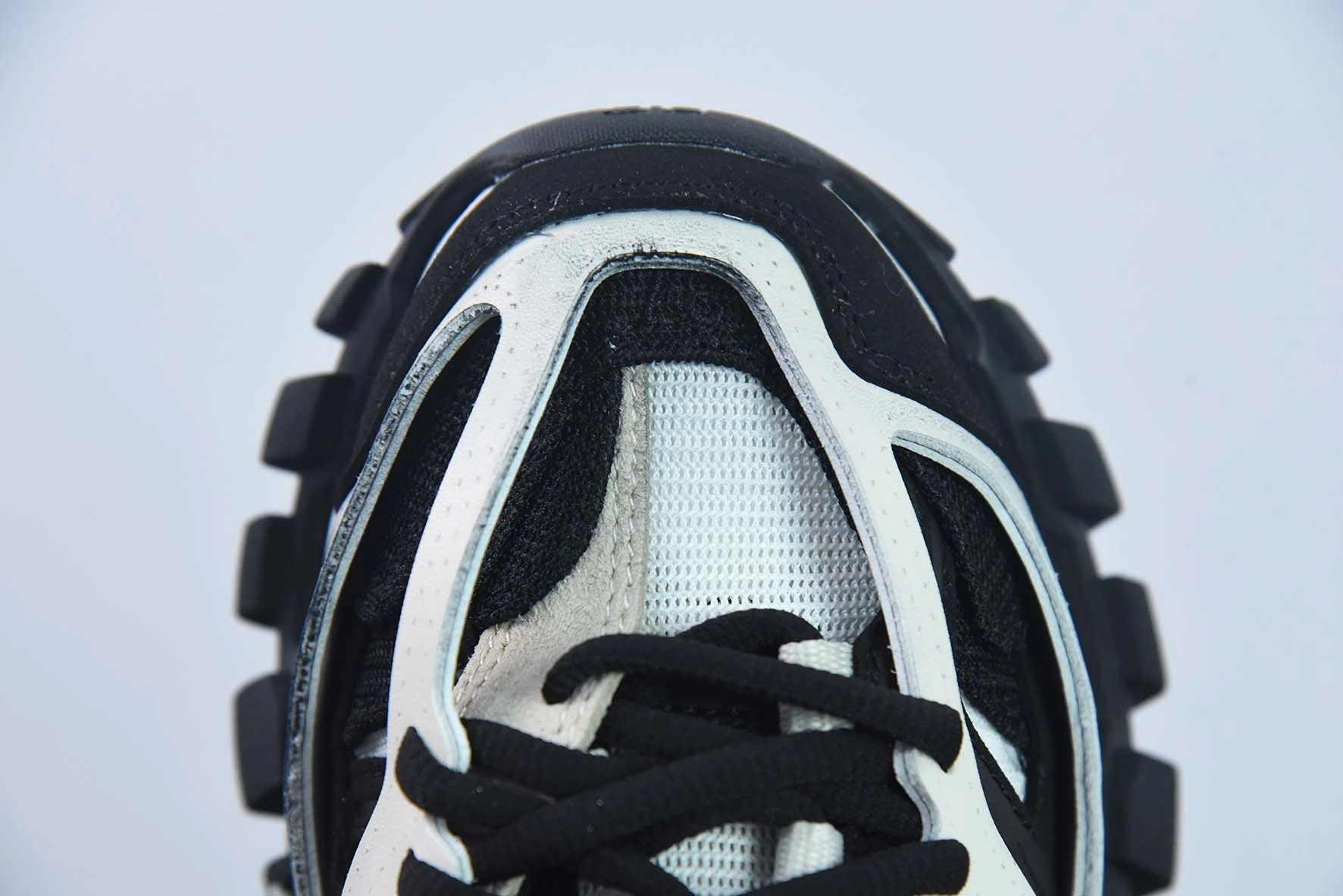 OOBB-- 542023W3SU59791 item:C-X575H1636Y