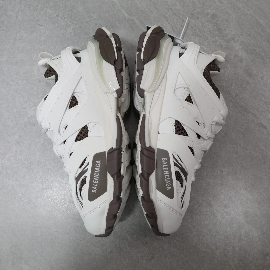 OOBB-- 542436W3AC11897 item:C-X810F1016Y