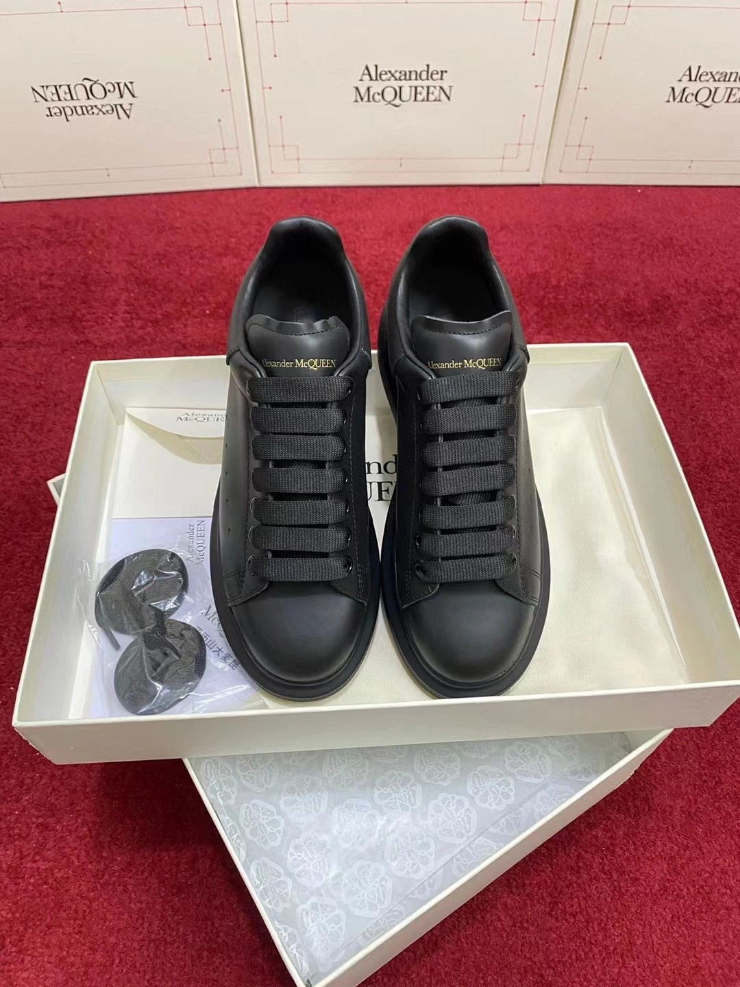 OOBB-- 553761WHGP01000 item:C-X812F1855Y