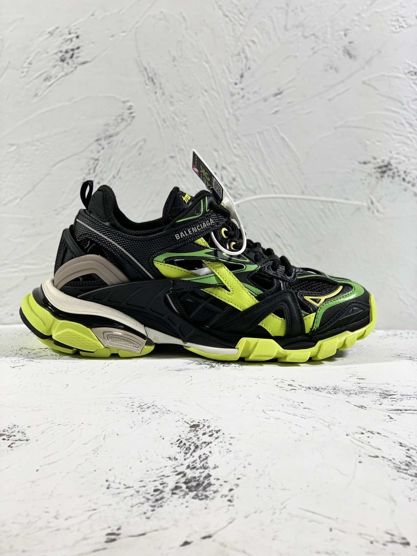 OOBB-- 568614W2GN31073 item:C-X812F0992Y