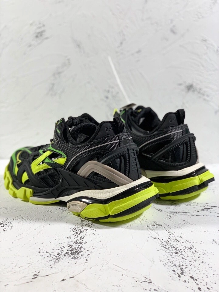 OOBB-- 568614W2GN31073 item:C-X812F0992Y