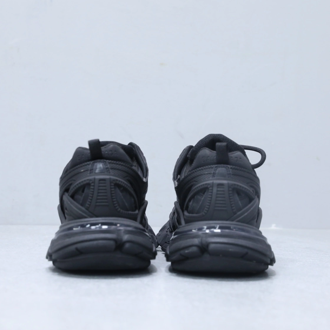 OOBB-- 568615W2GN11000 item:C-X810F1008Y