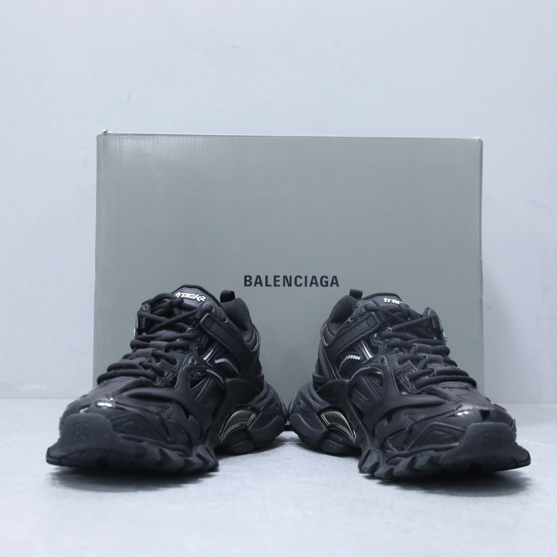 OOBB-- 568615W2GN11000 item:C-X810F1008Y