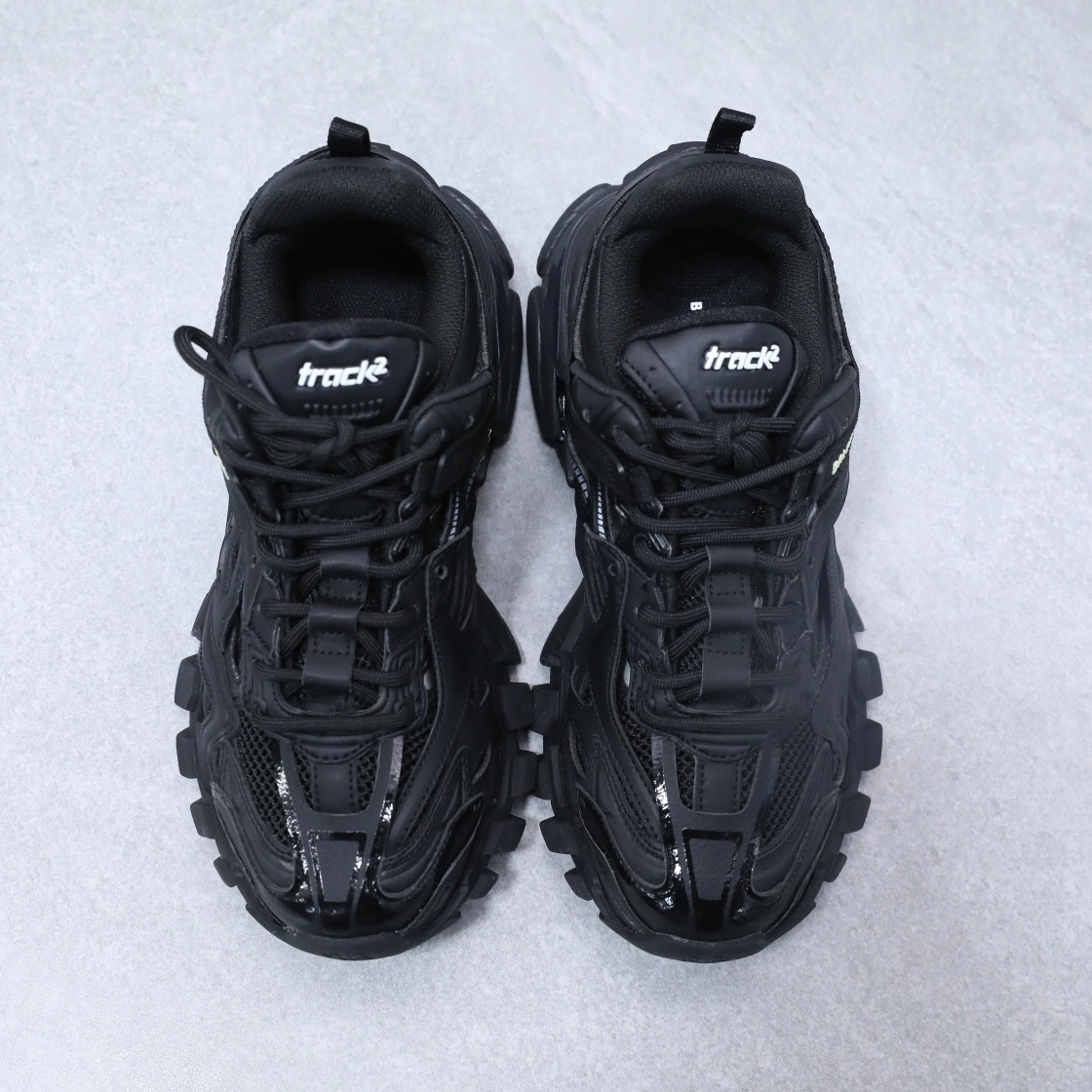 OOBB-- 568615W2GN11000 item:C-X810F1008Y