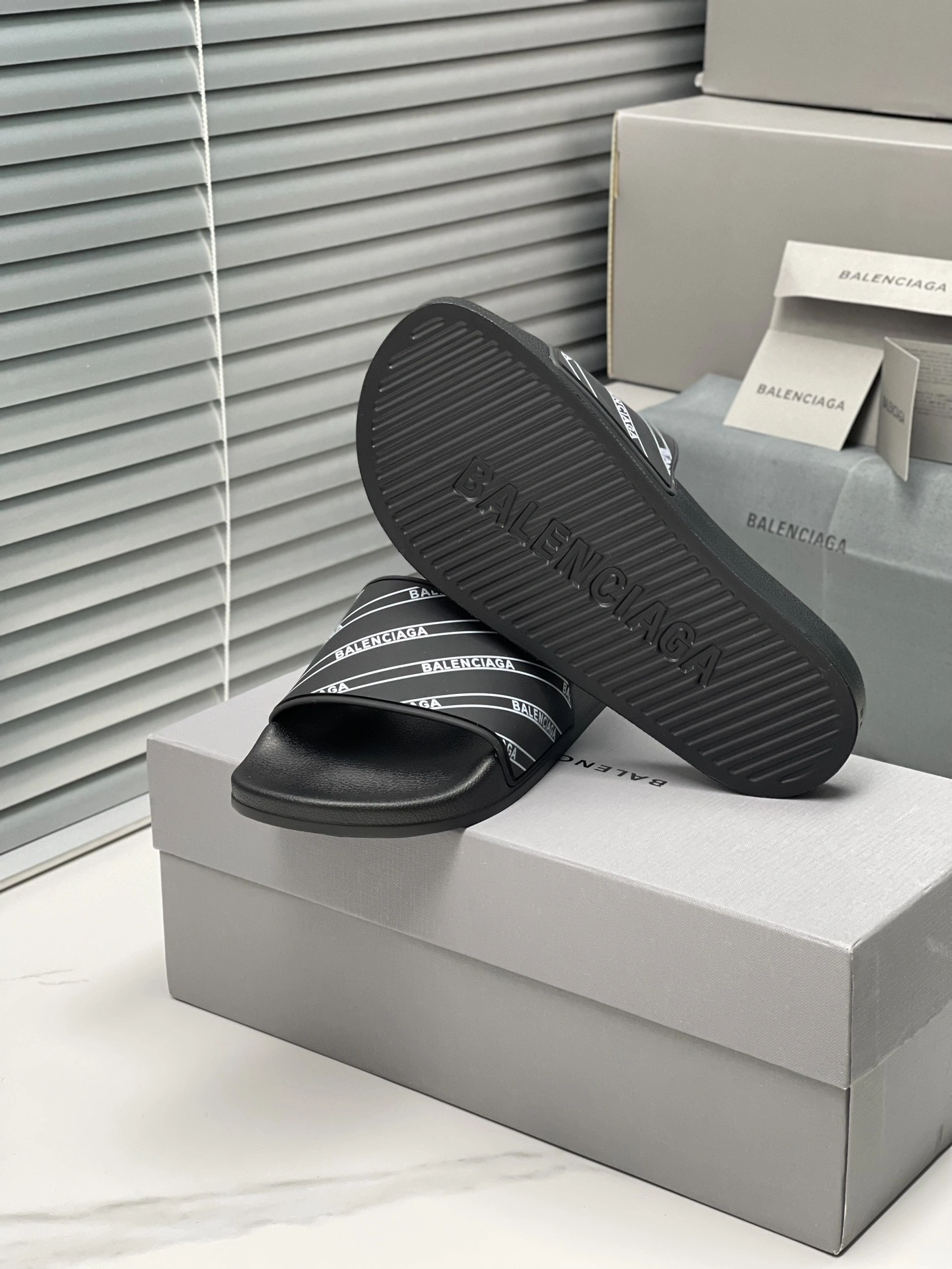 OOBB-- 578968W1S901006 item:C-X230G2715Y